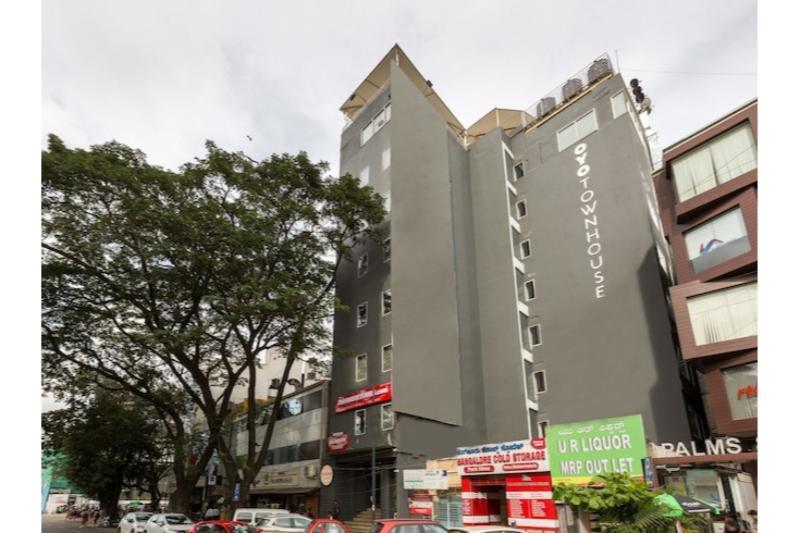 Oyo Townhouse 029 Brigade Road 3*