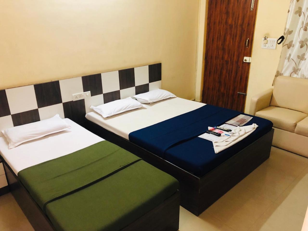 Dreamz Hotel *