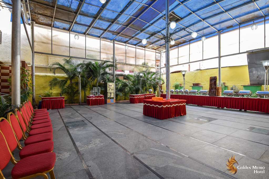 Golden Metro Hotel 3*