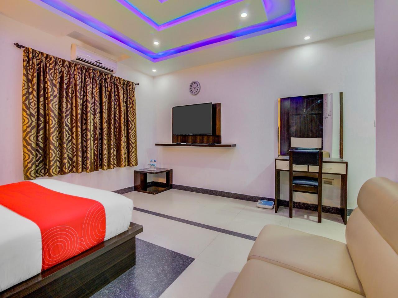 Edition O 30045 Legacy Brigade Road Hotel