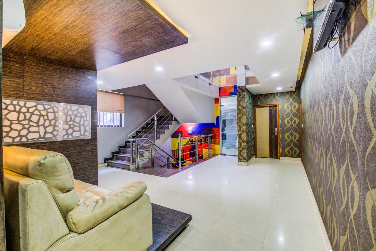 Fabhotel Grand Savoury Frazer Town Bangalore