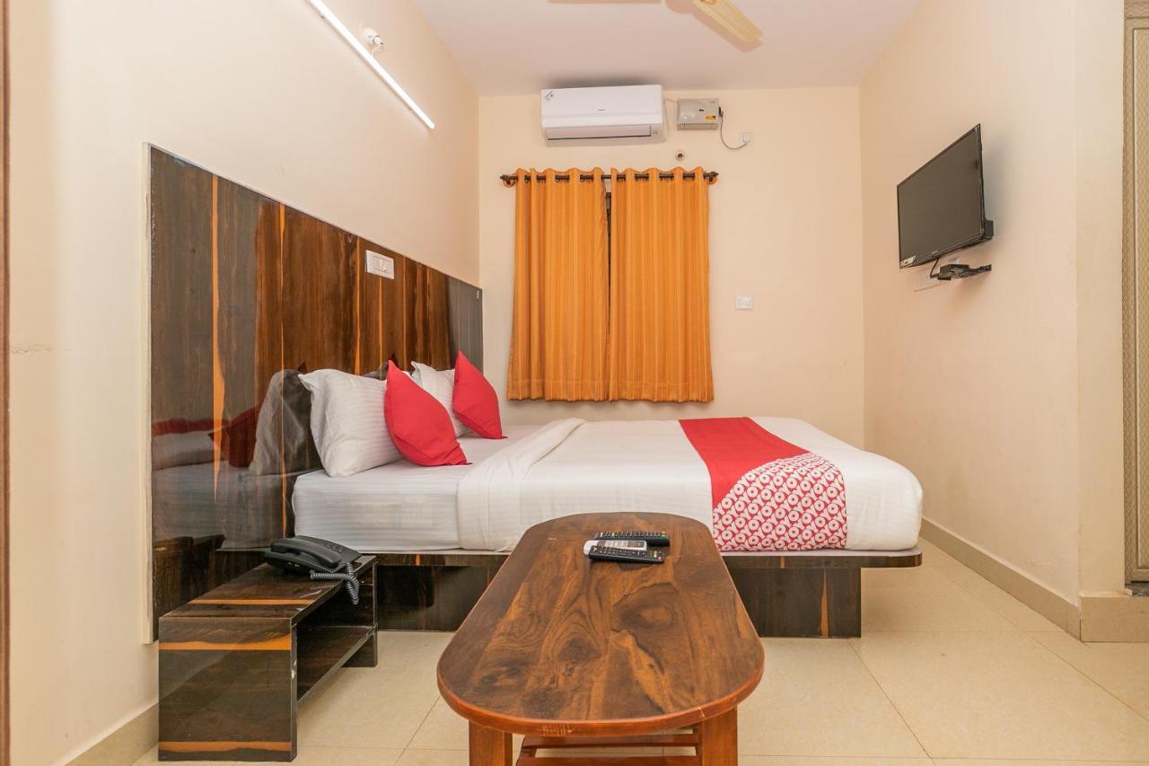 Oyo 28778 La Melodie Hotel