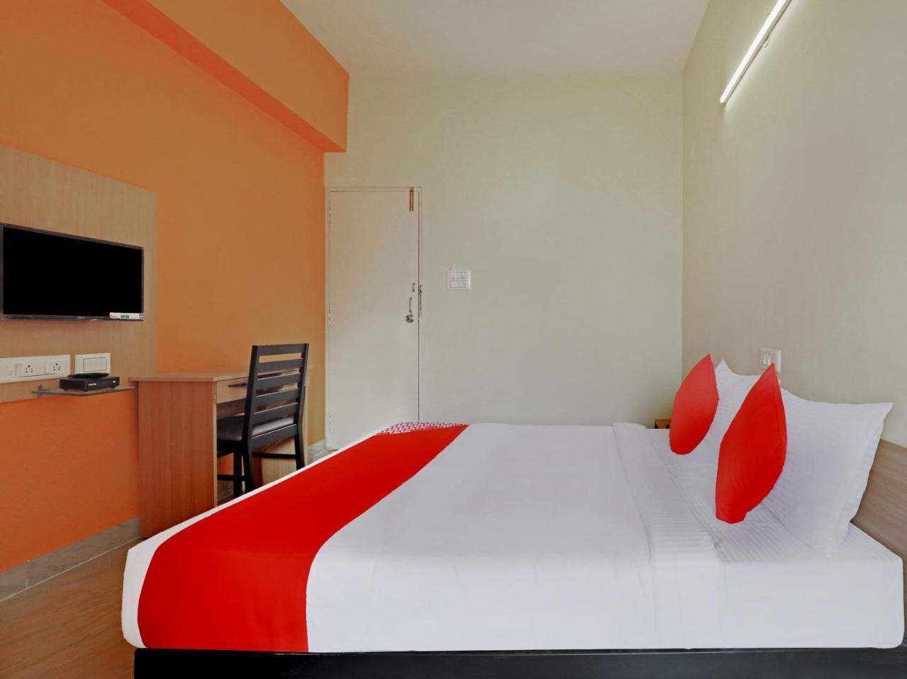 Hotel Collection O 19570 Bb Residency