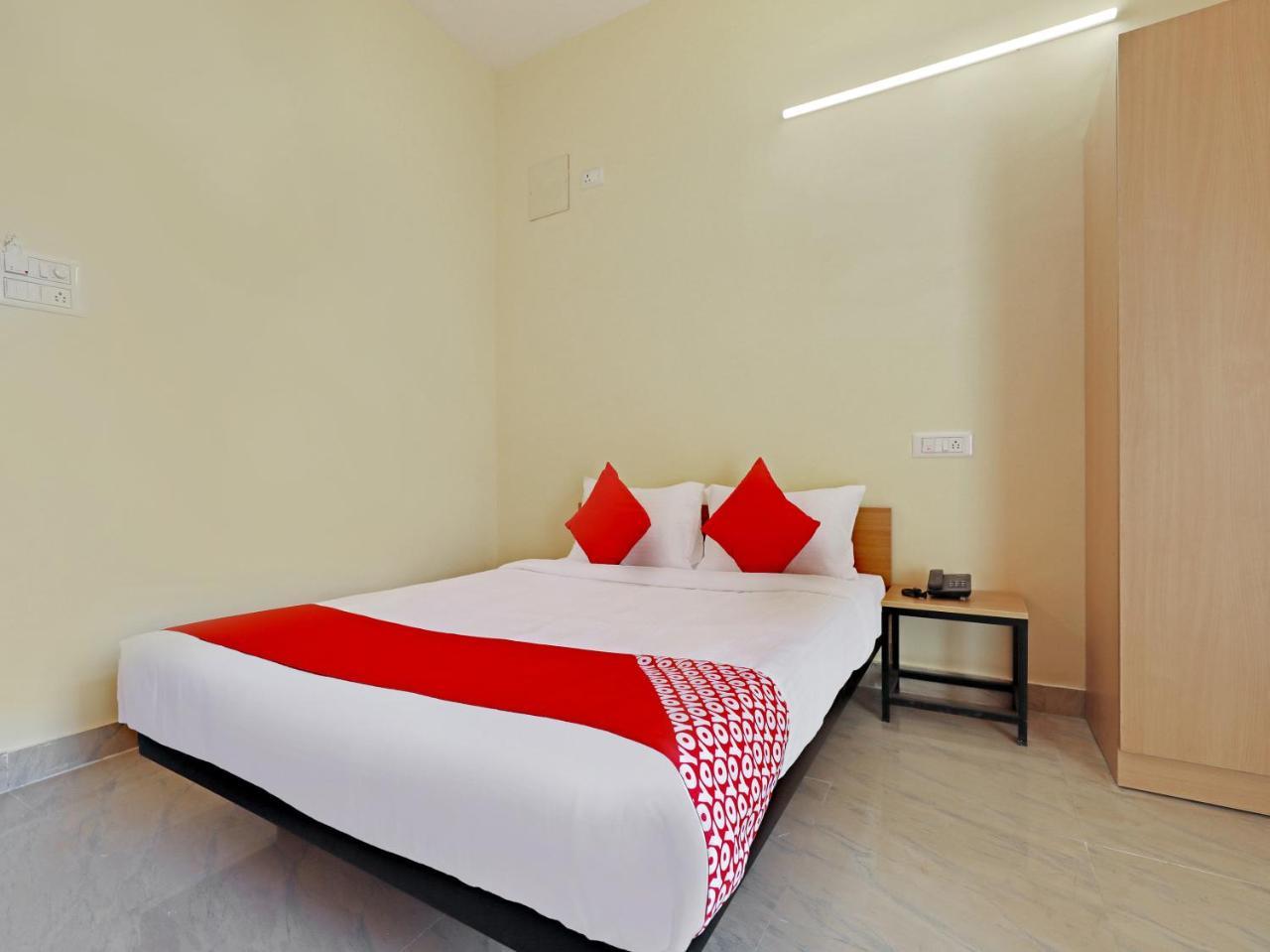 Collection O 19570 Bb Residency Hotel