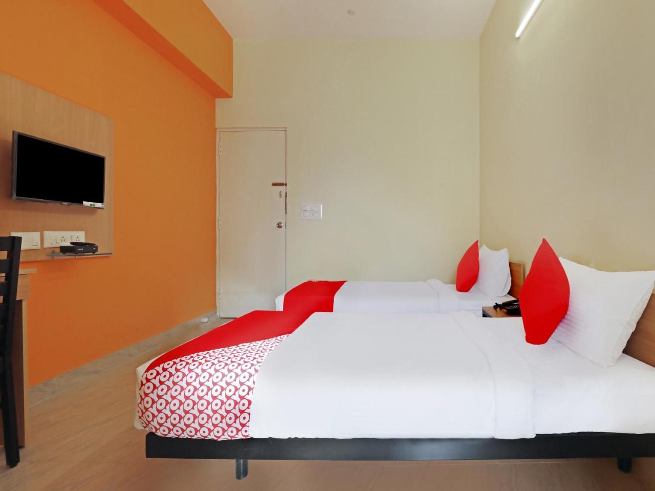 Collection O 19570 Bb Residency Hotel
