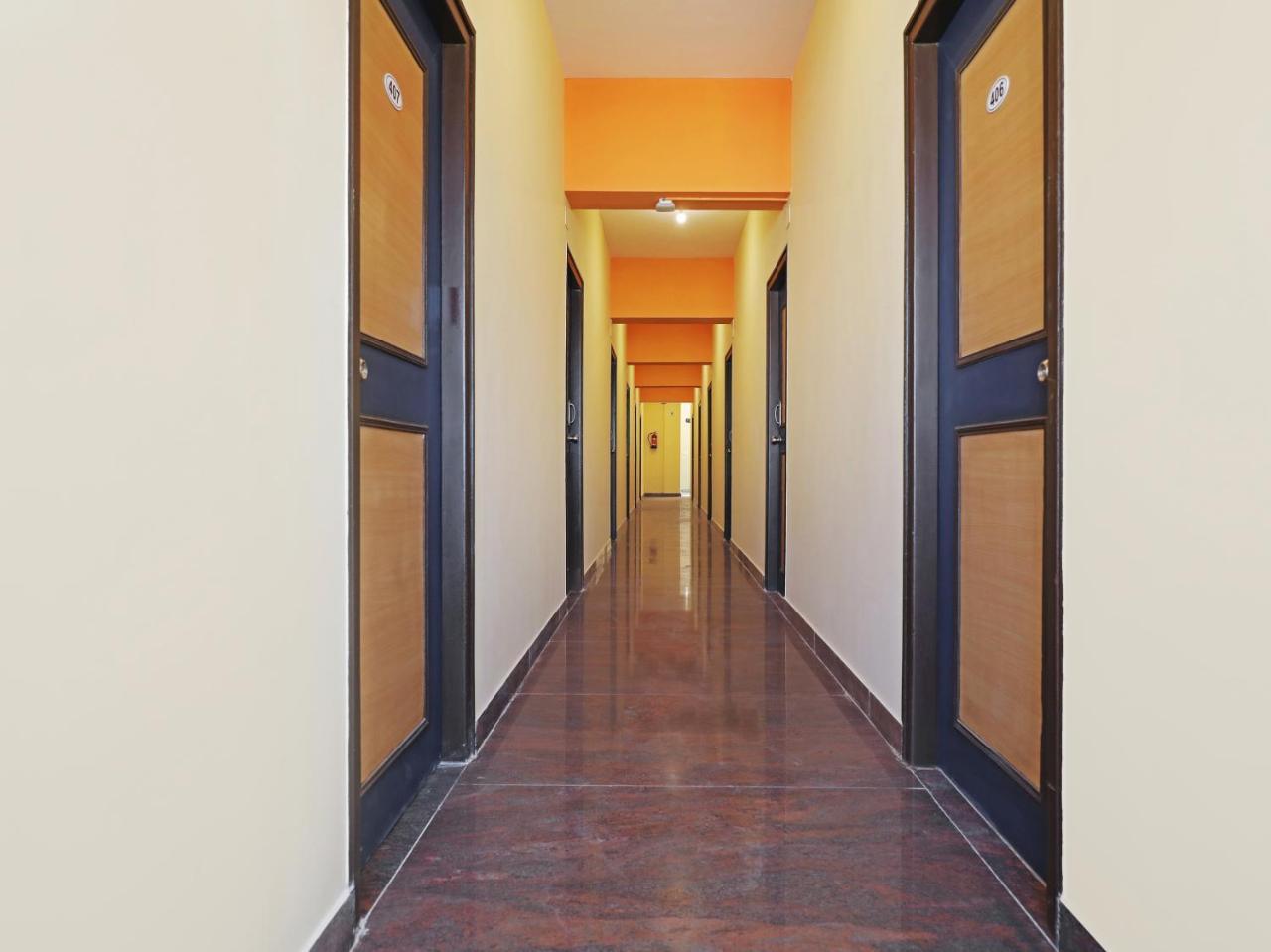 Collection O 19570 Bb Residency Hotel 3*