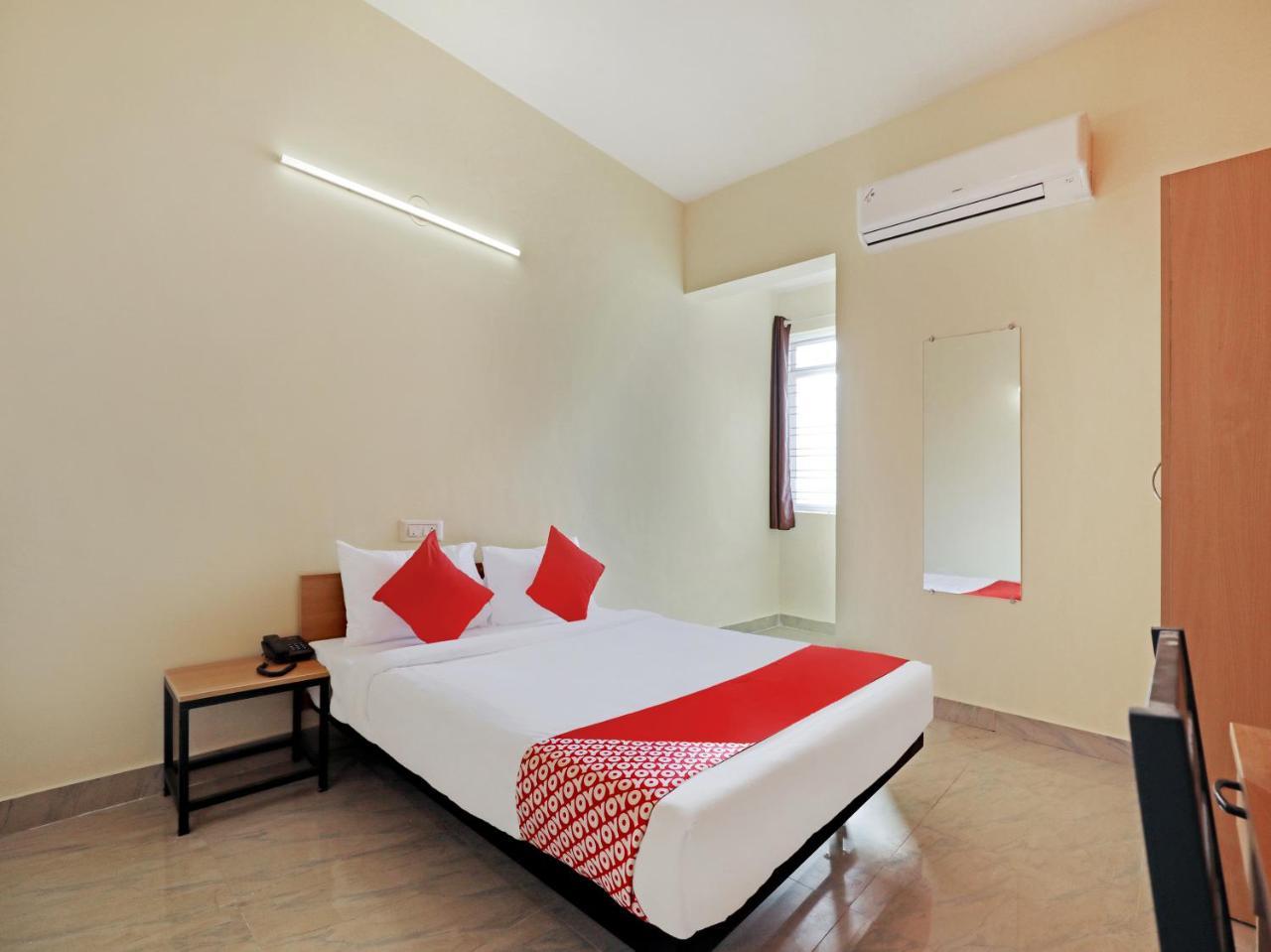 Collection O 19570 Bb Residency Bangalore