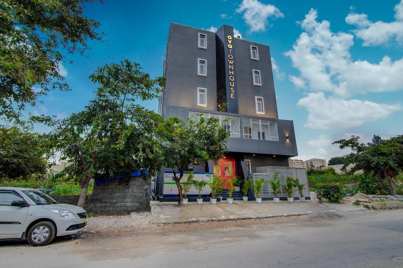 Hotel Oyo Townhouse 49 Hsr Layout Bangalore