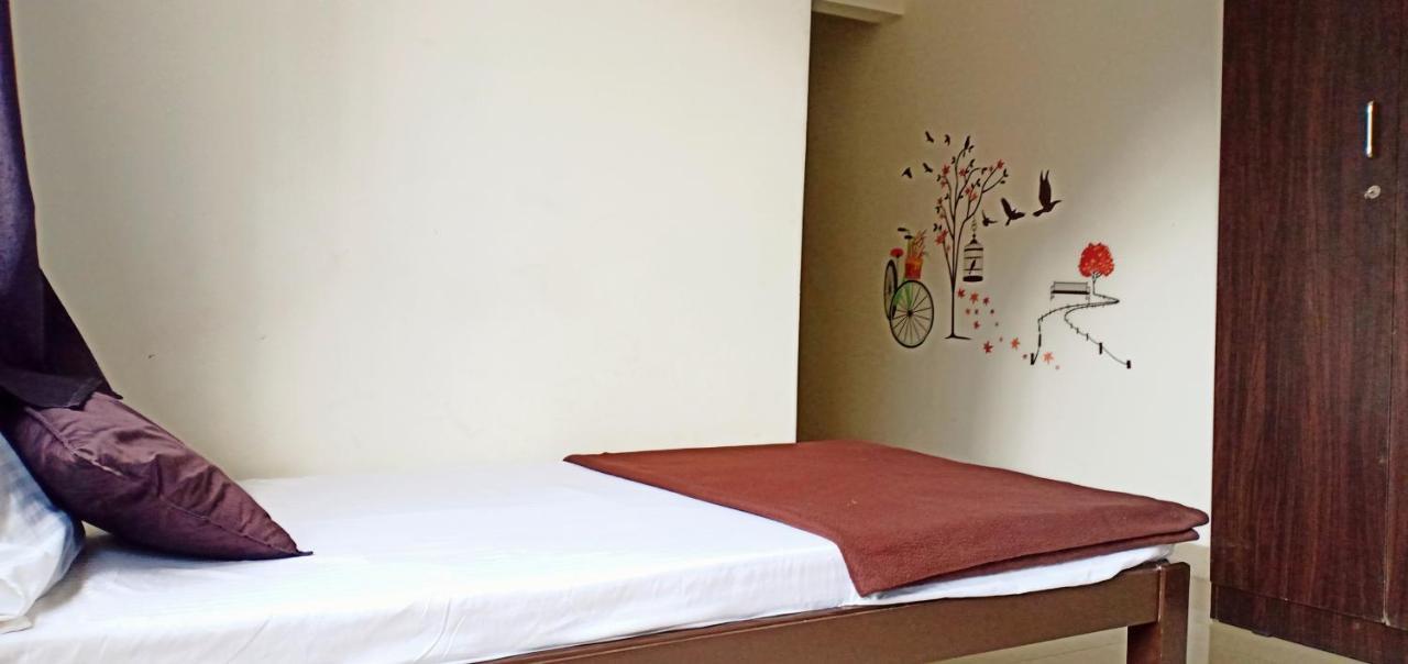 Hostel Transit Dorms - A Backpackers &