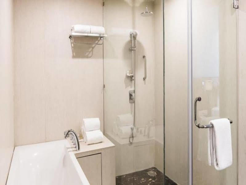 Howard Johnson By Wyndham, Hebbal,