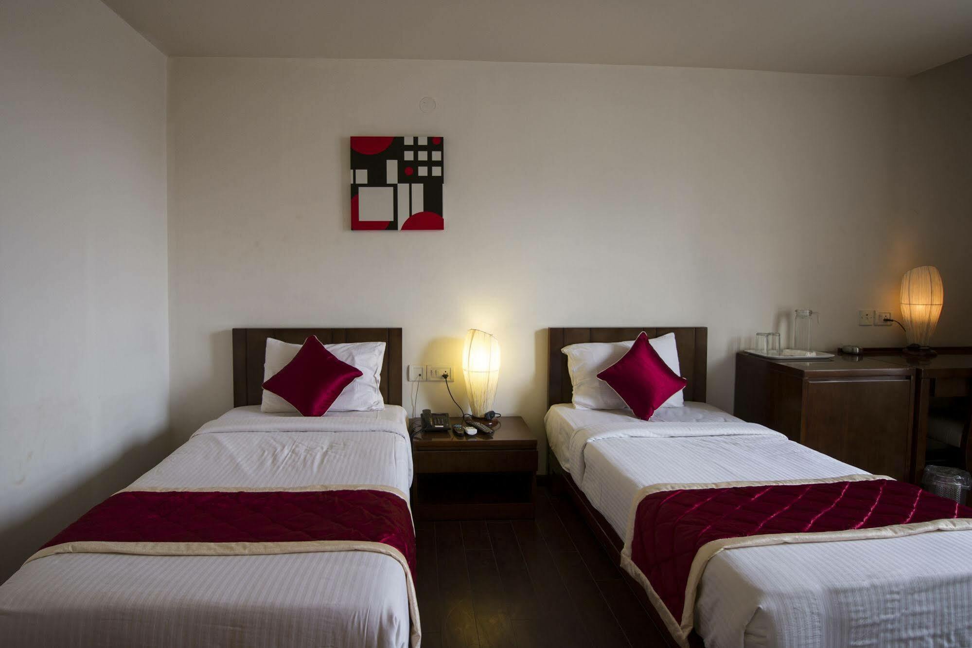 Shetty Gardenia Hotel