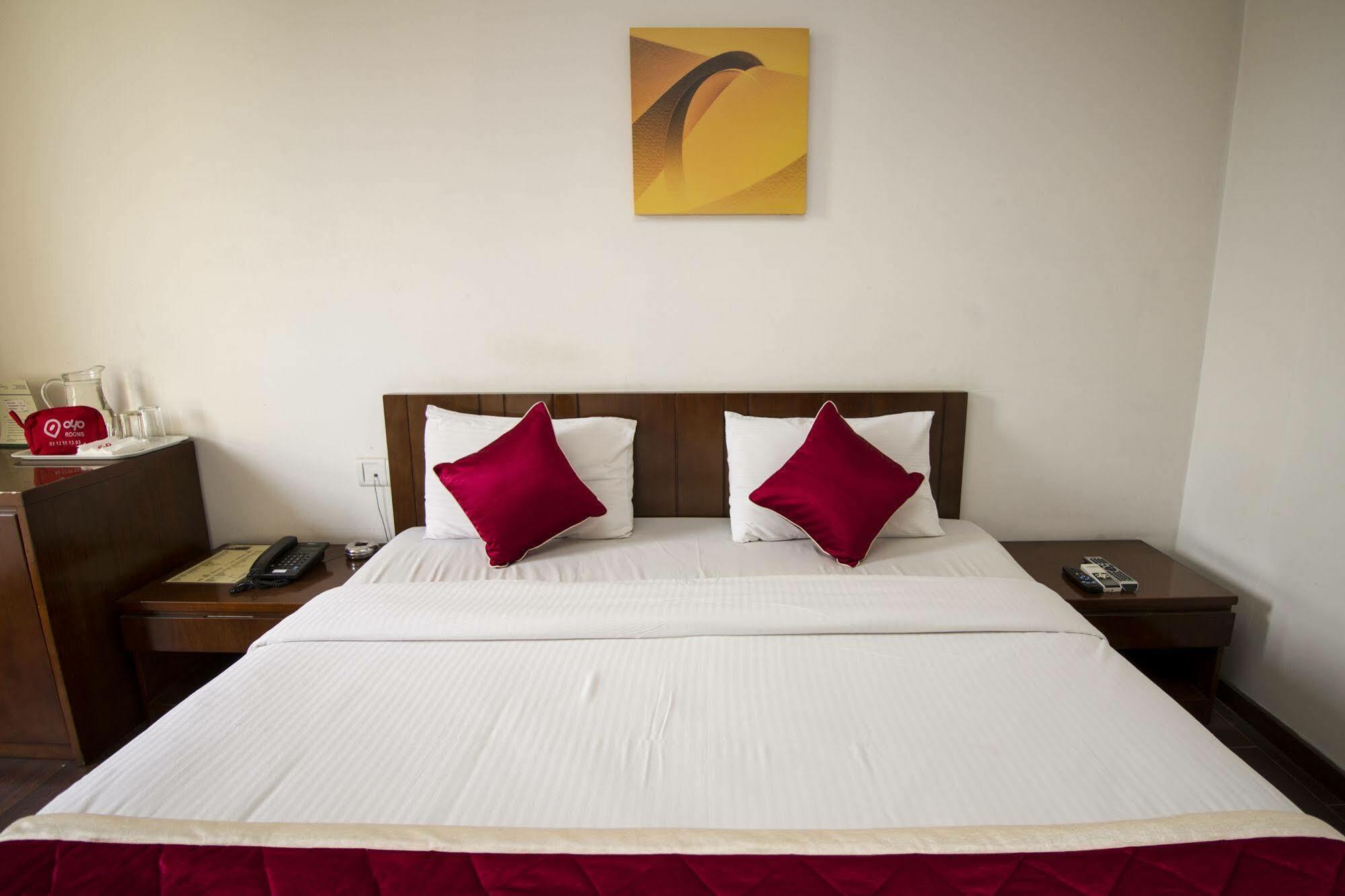 Shetty Gardenia Hotel