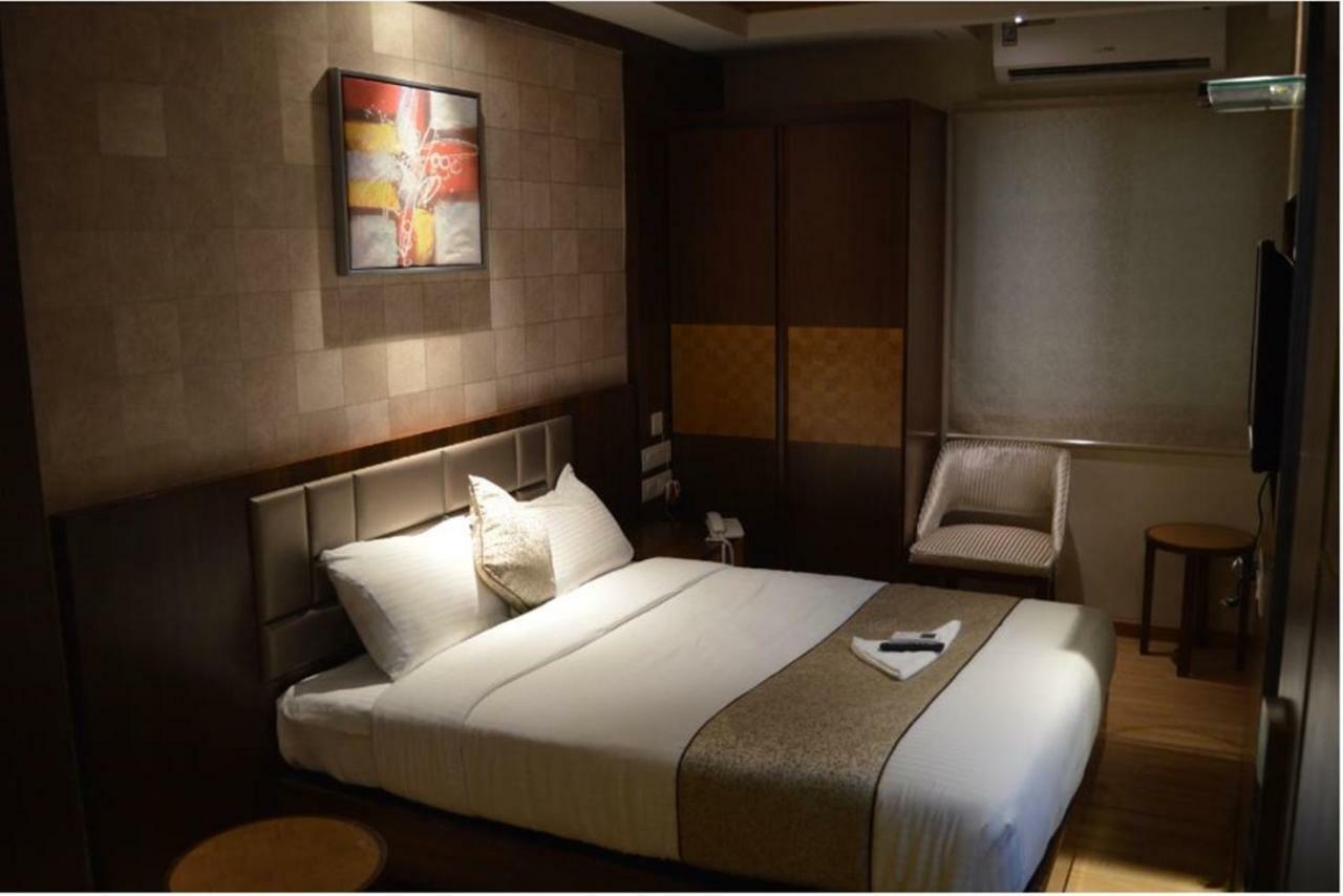 Gm Plaza Hotel Bangalore
