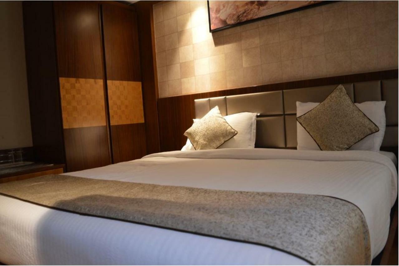 Gm Plaza Hotel Bangalore