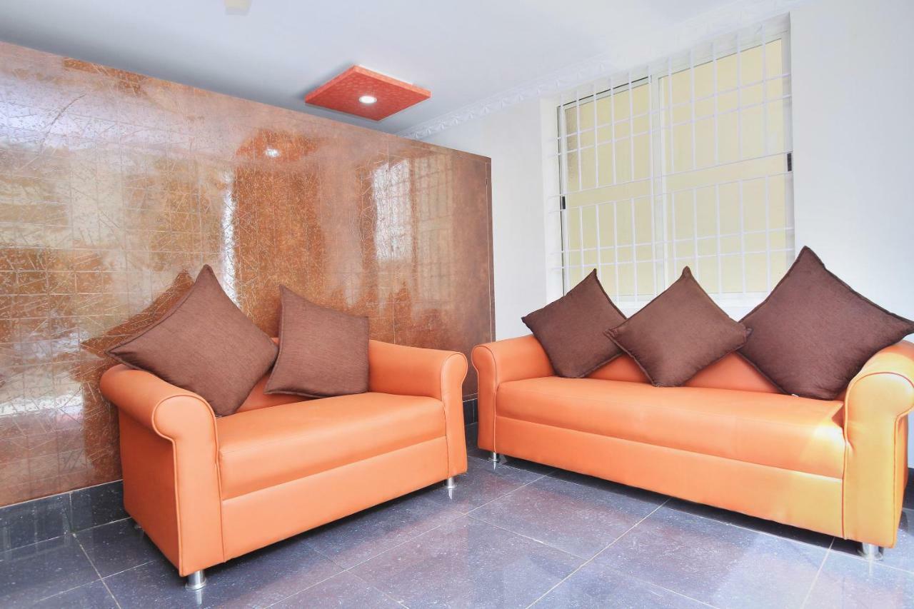 Oyo 11730 Maruthi Global Bangalore