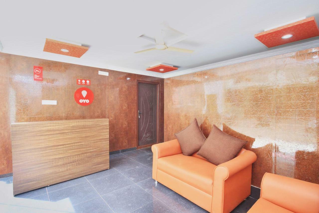 Oyo 11730 Maruthi Global Hotel Bangalore