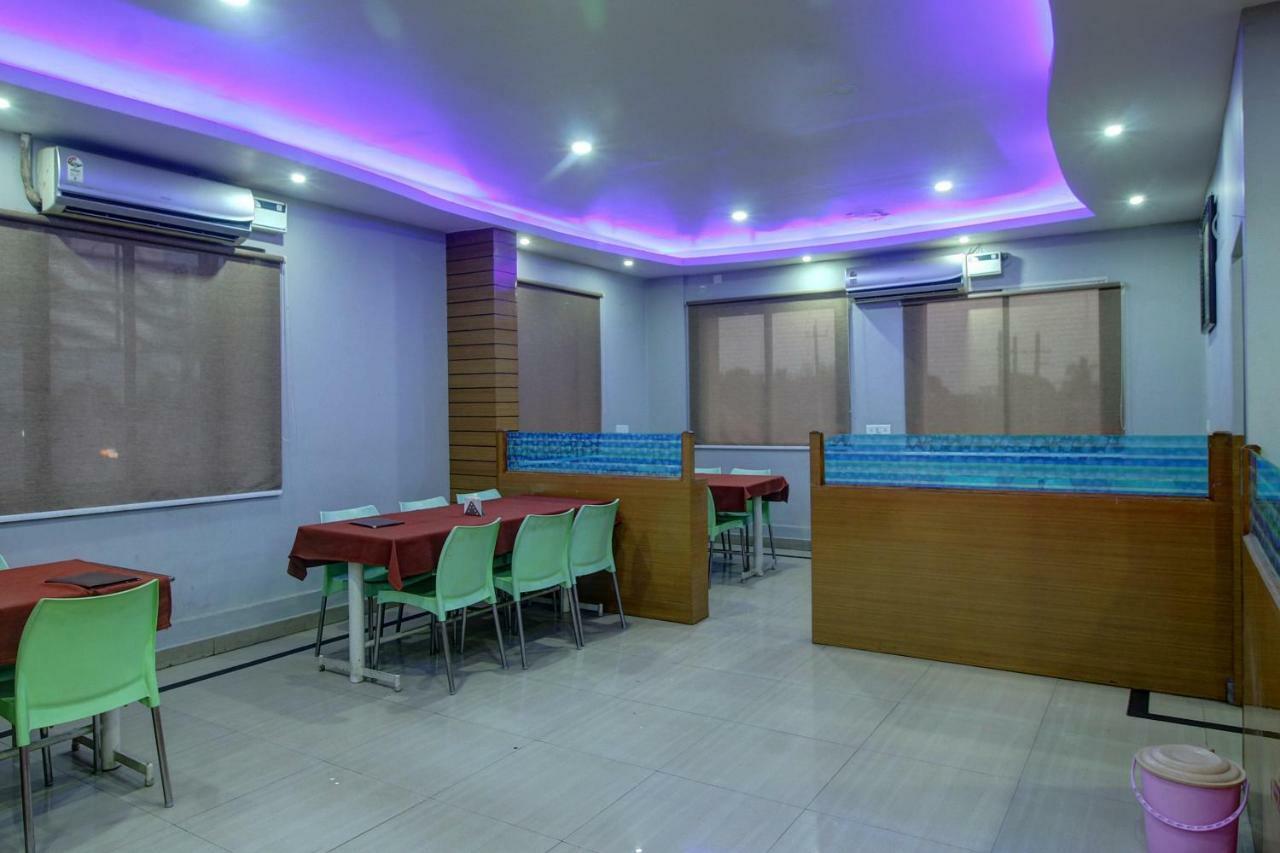 Oyo 36976 Rajashree Comforts Hotel