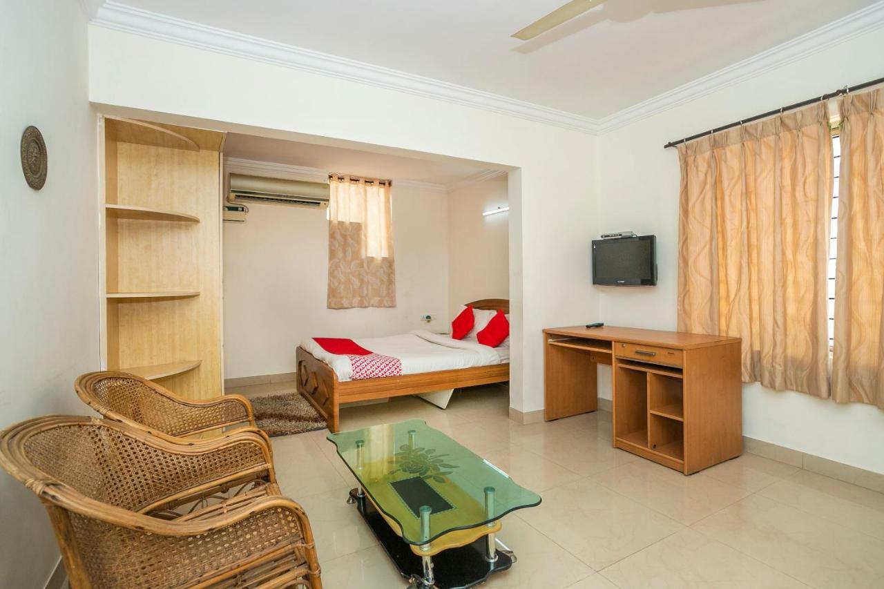 Oyo 37675 Catalyst Hotel 3*
