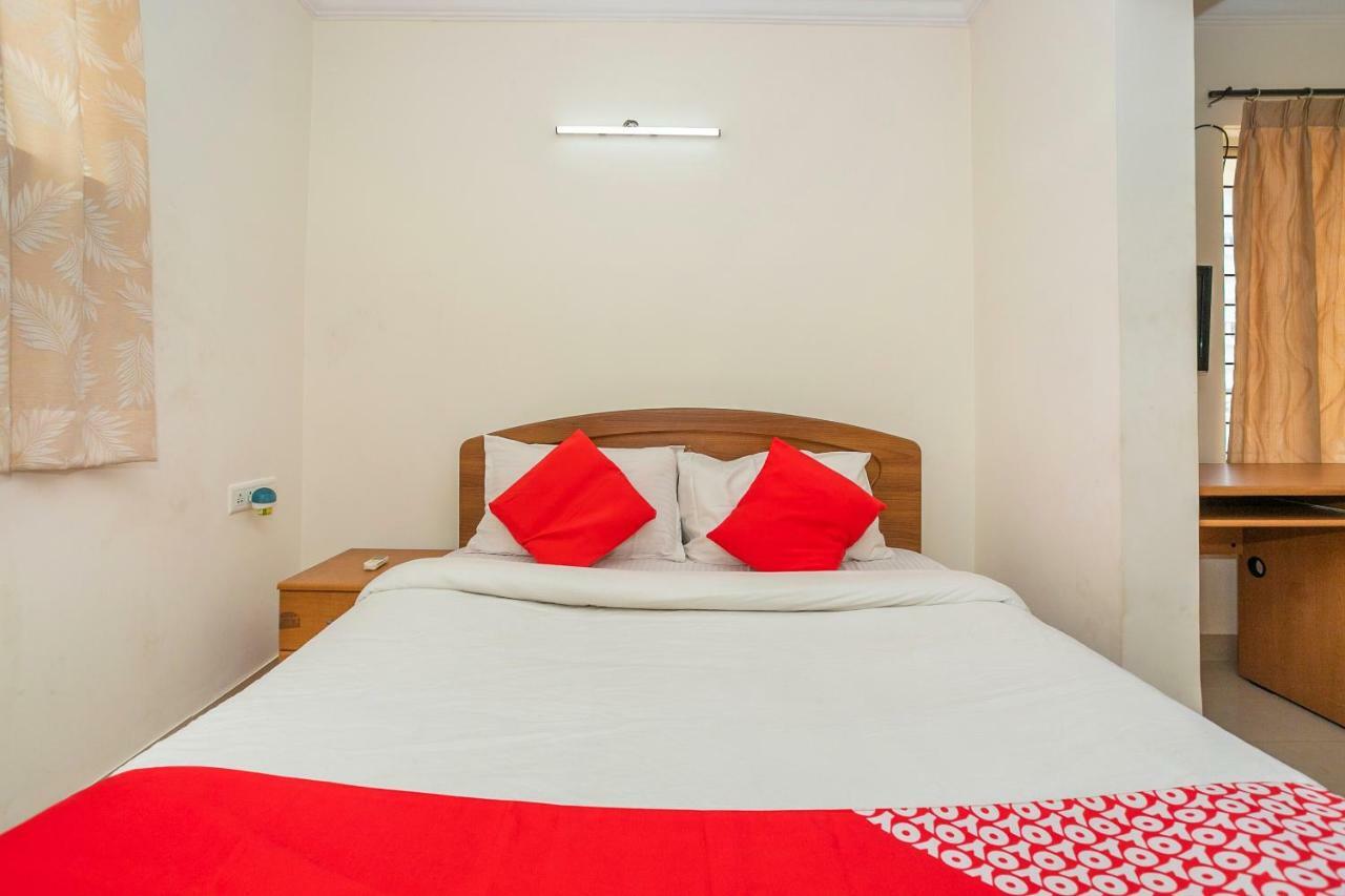Hotel Oyo 37675 Catalyst 3*