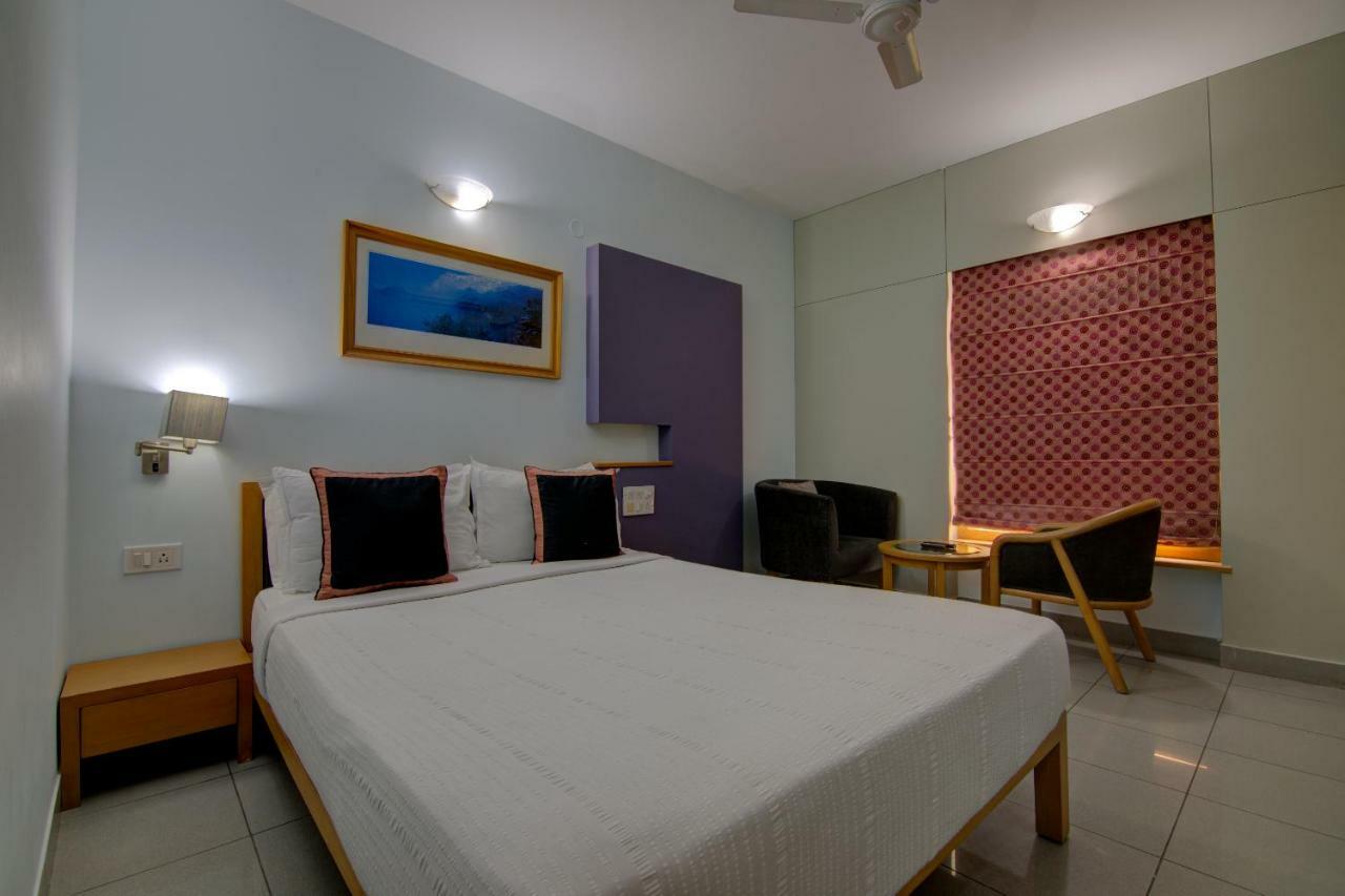 Tristar Serviced Apartment *
