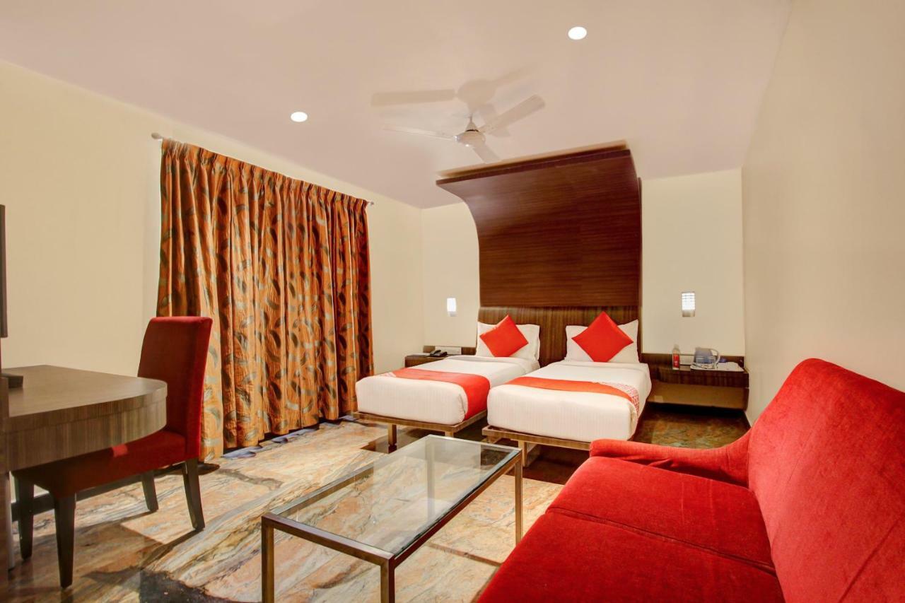 Cartier Biznotel Hotel 3*