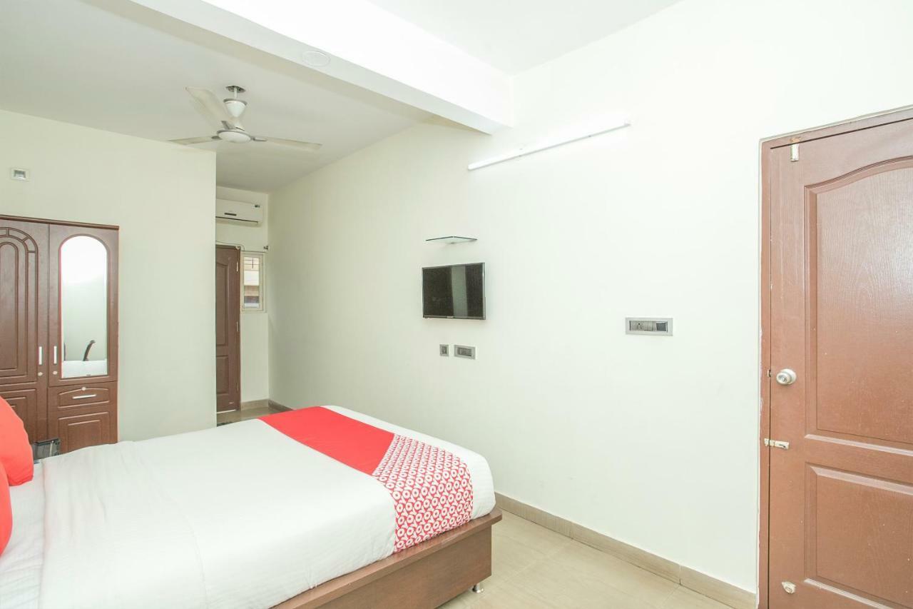 Oyo 13170 Victory Hotel Bangalore