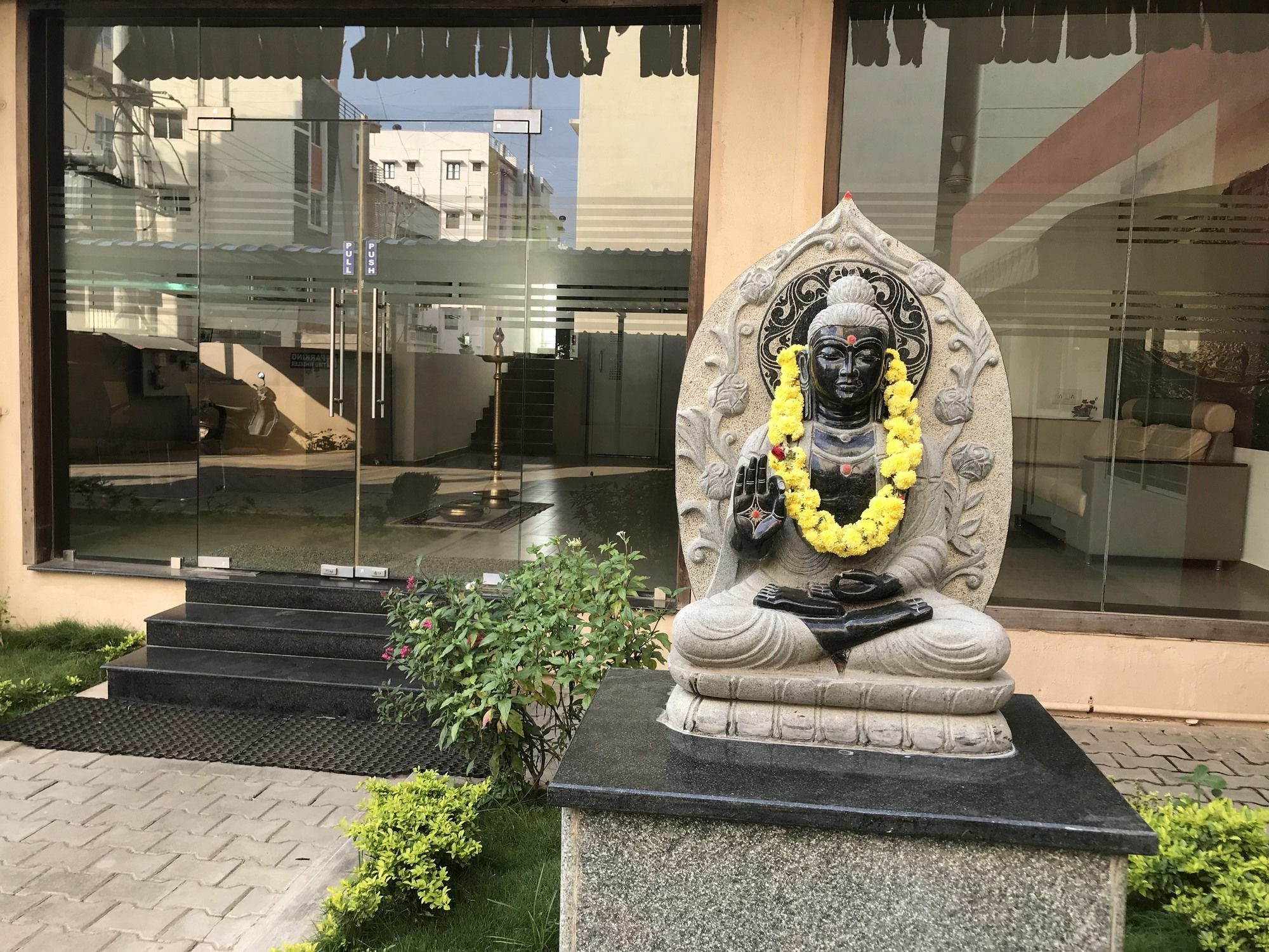 Sap Golden Grande Electronic Hotel 3*