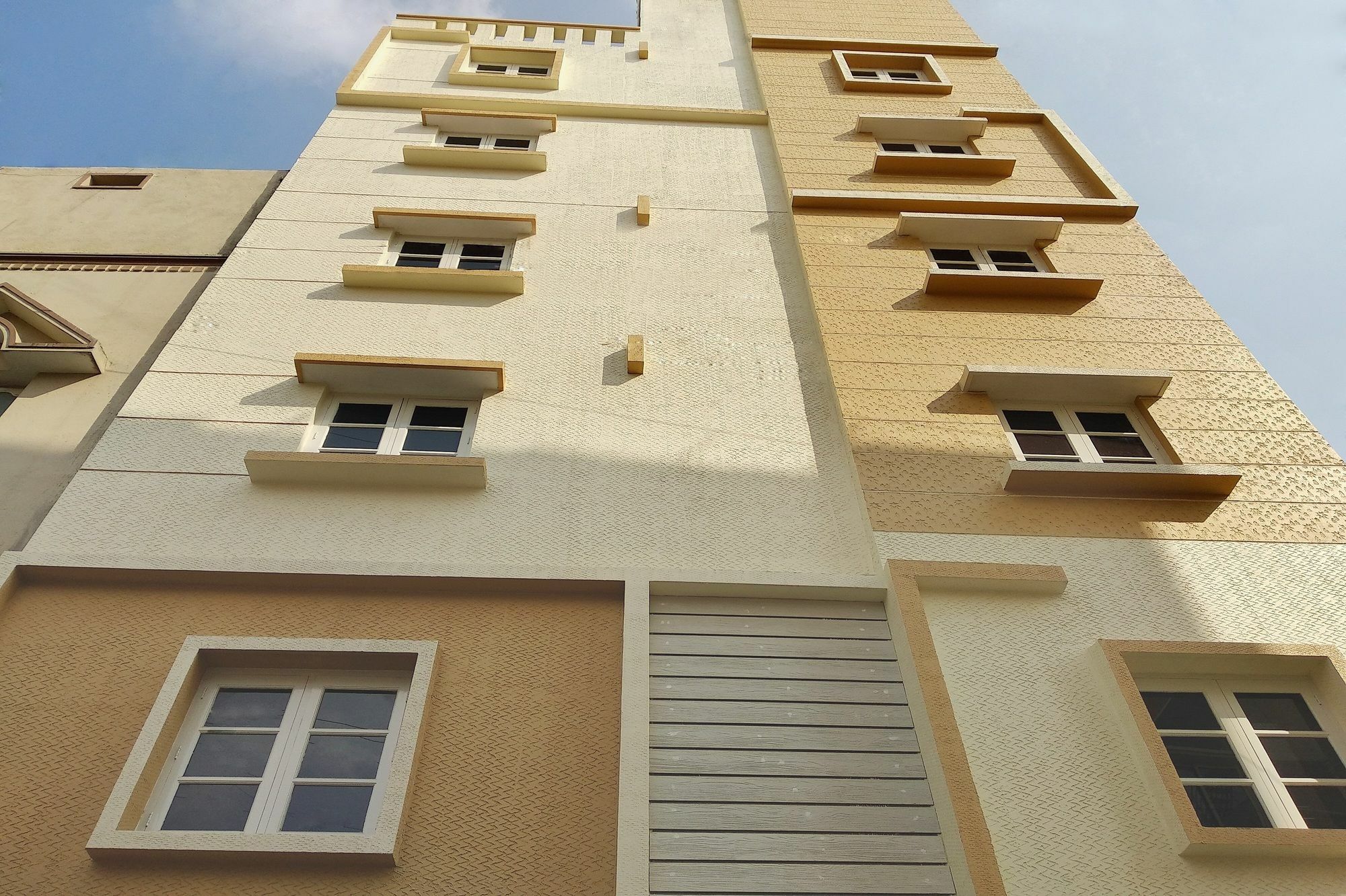 Oyo 11093 Rathod 3*