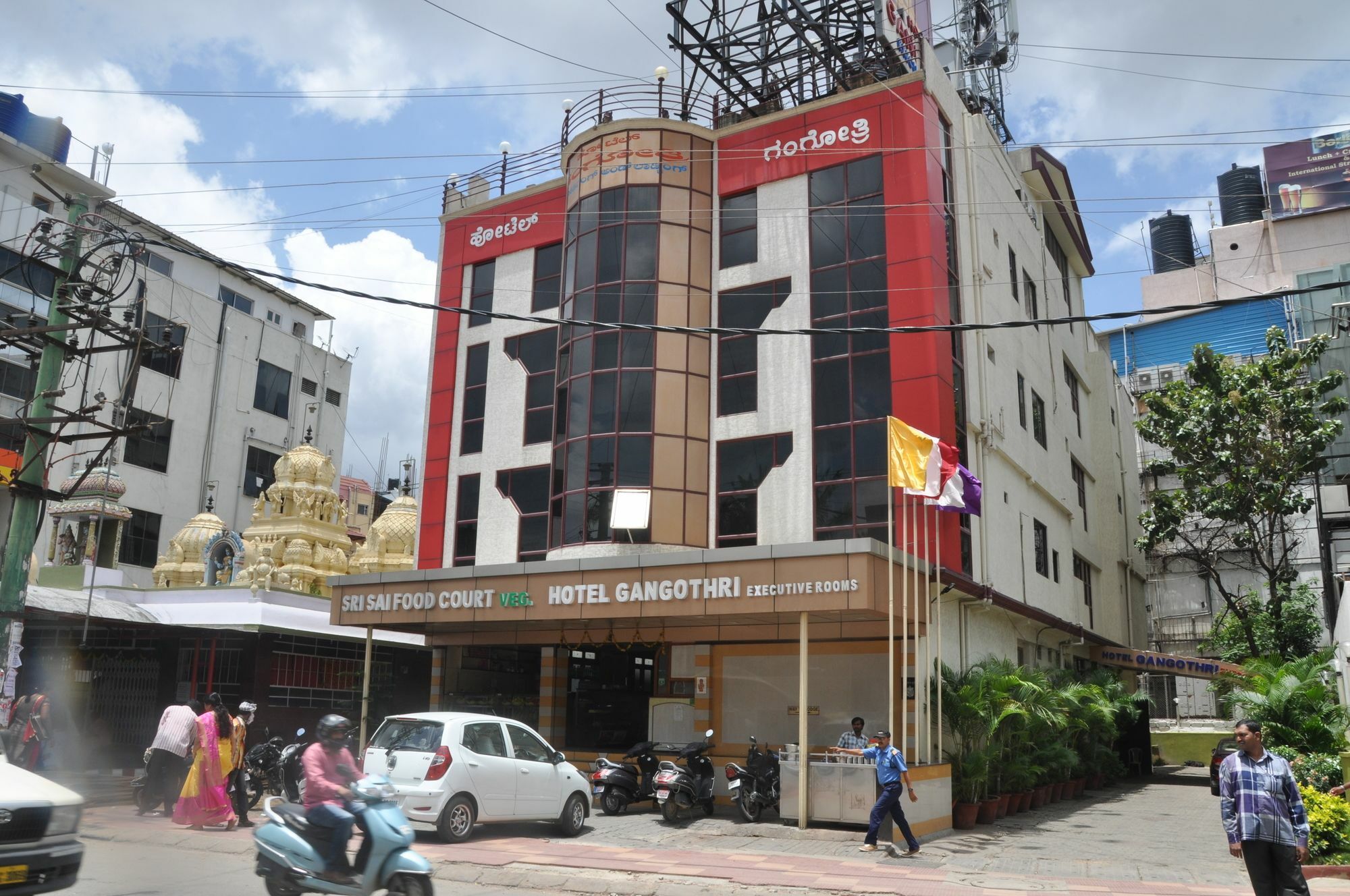 Hotel Gangothri 3*