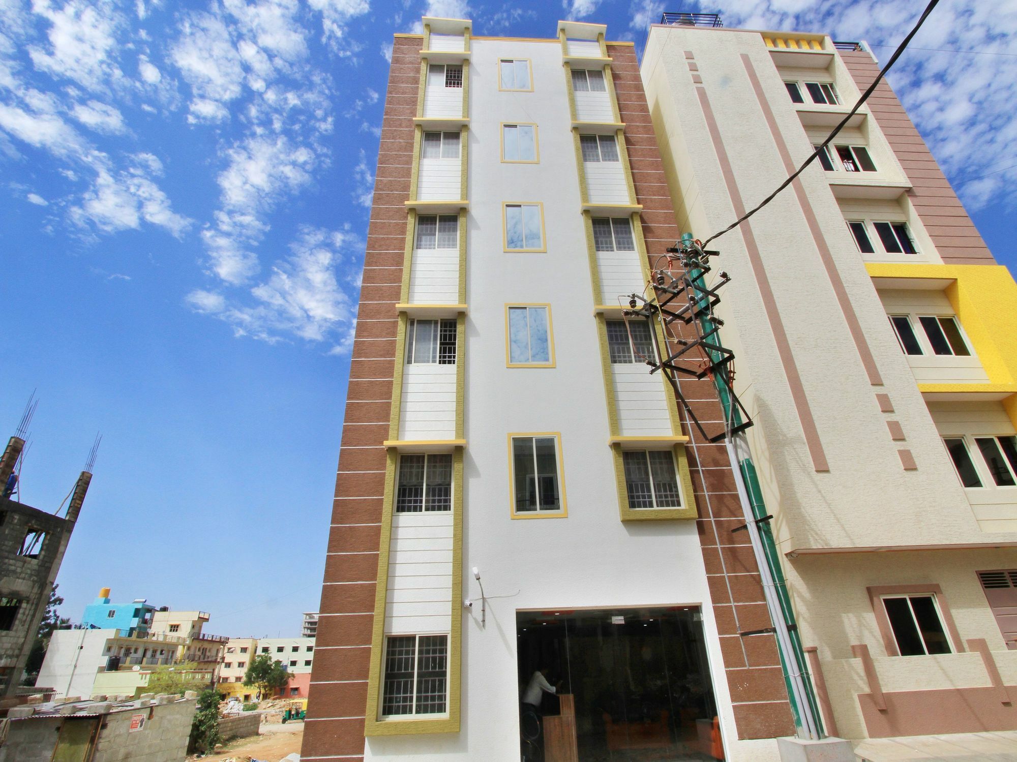Hotel Oyo 11730 Maruthi Global