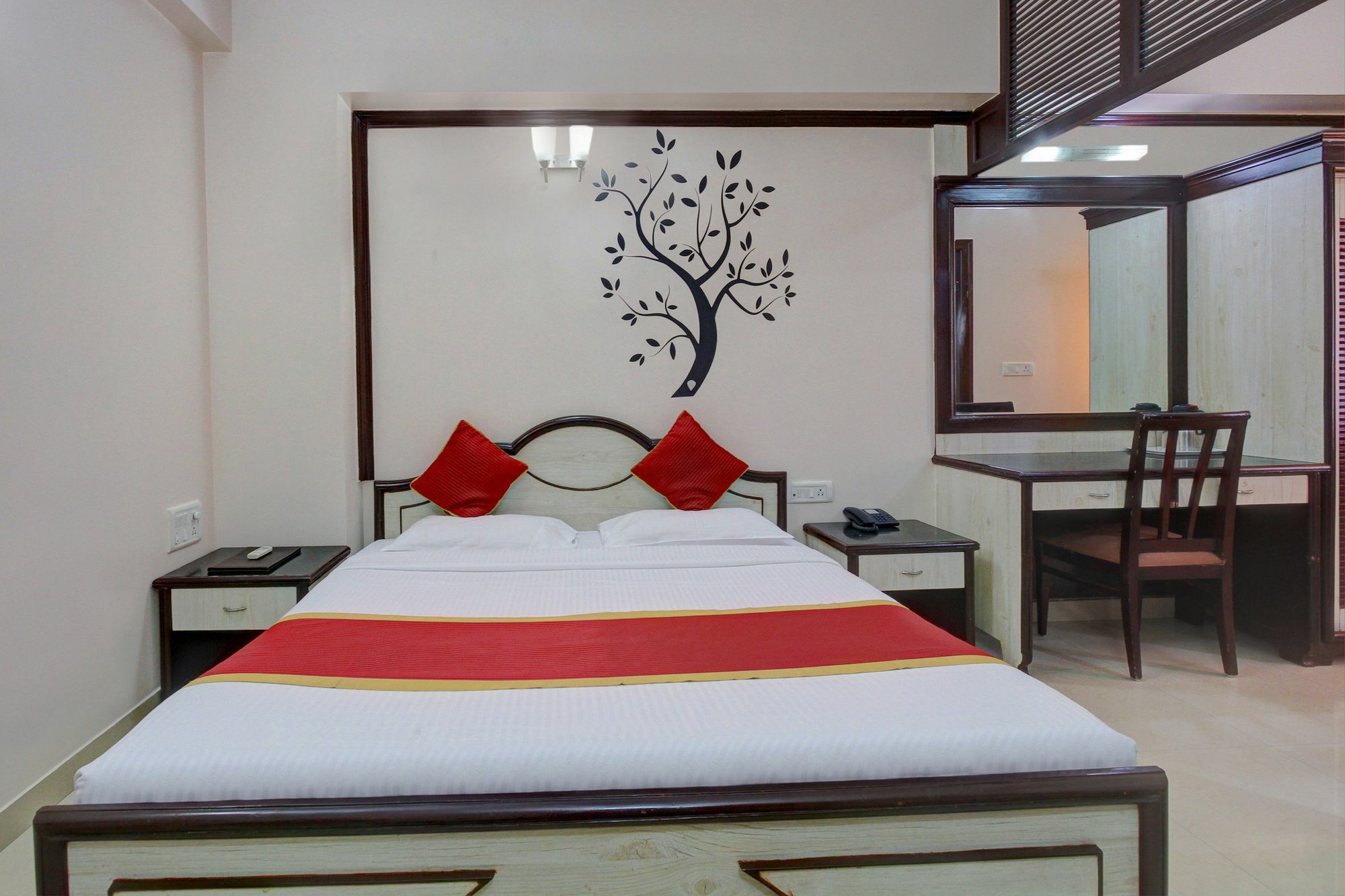 Oyo 11390 Vaibhav Residency Bangalore