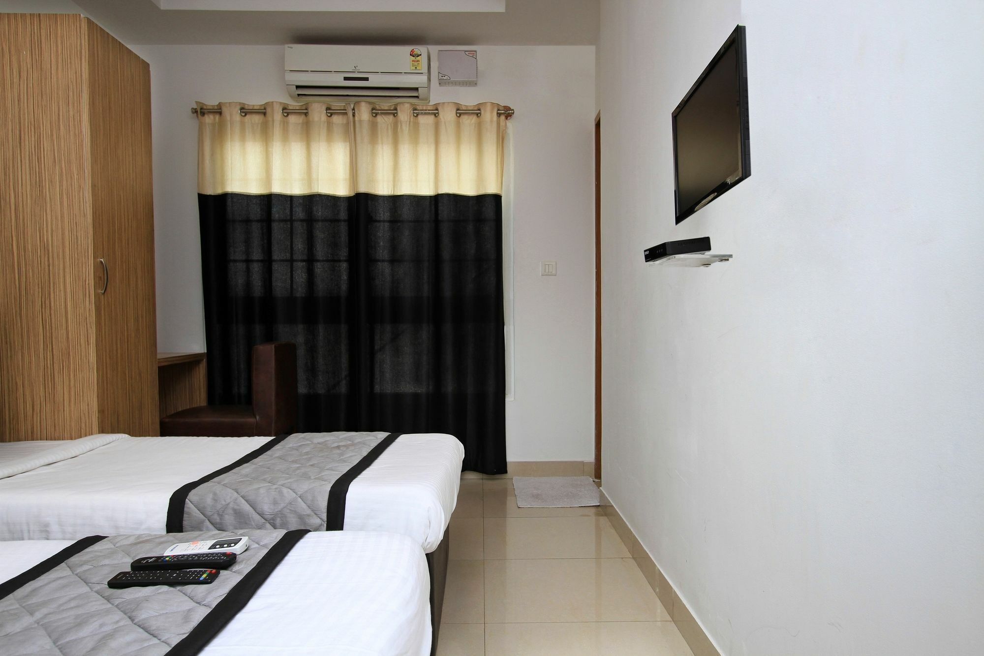 Oyo Galaxy Bangalore