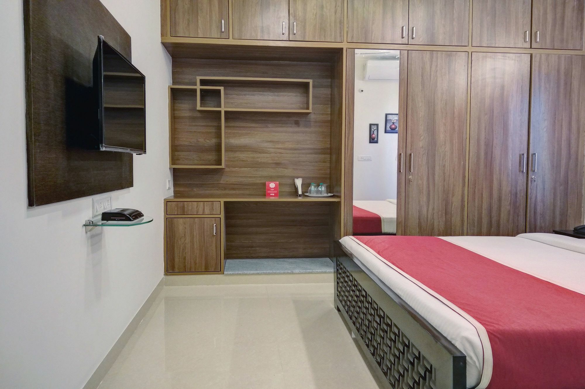 Hotel Capital O 10026 Kings Bangalore
