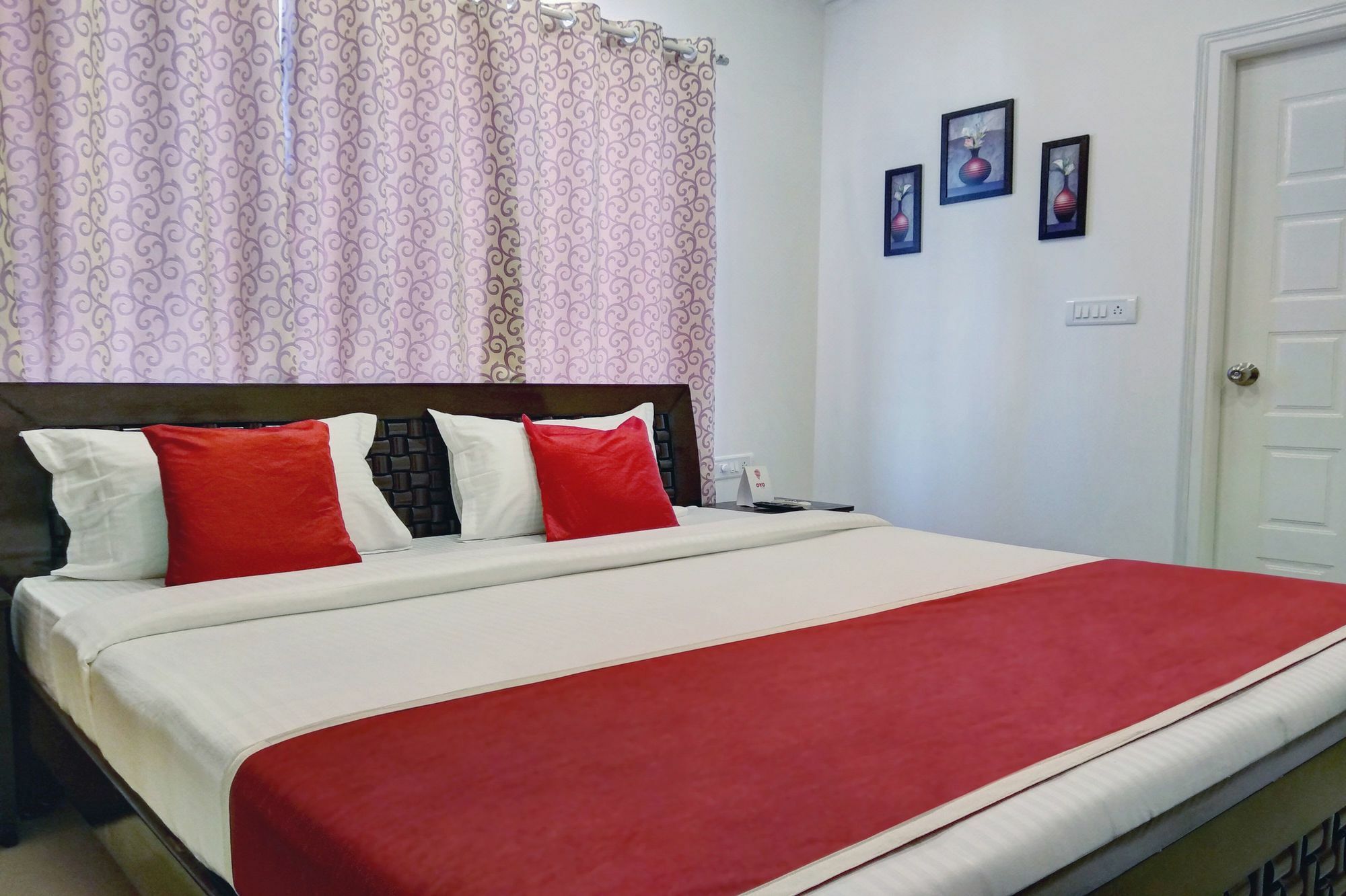 Capital O 10026 Kings Hotel 3*