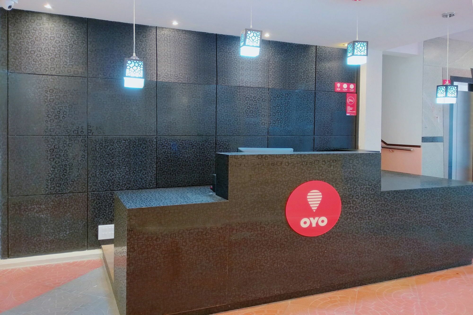 Hotel Capital O 10026 Kings Bangalore