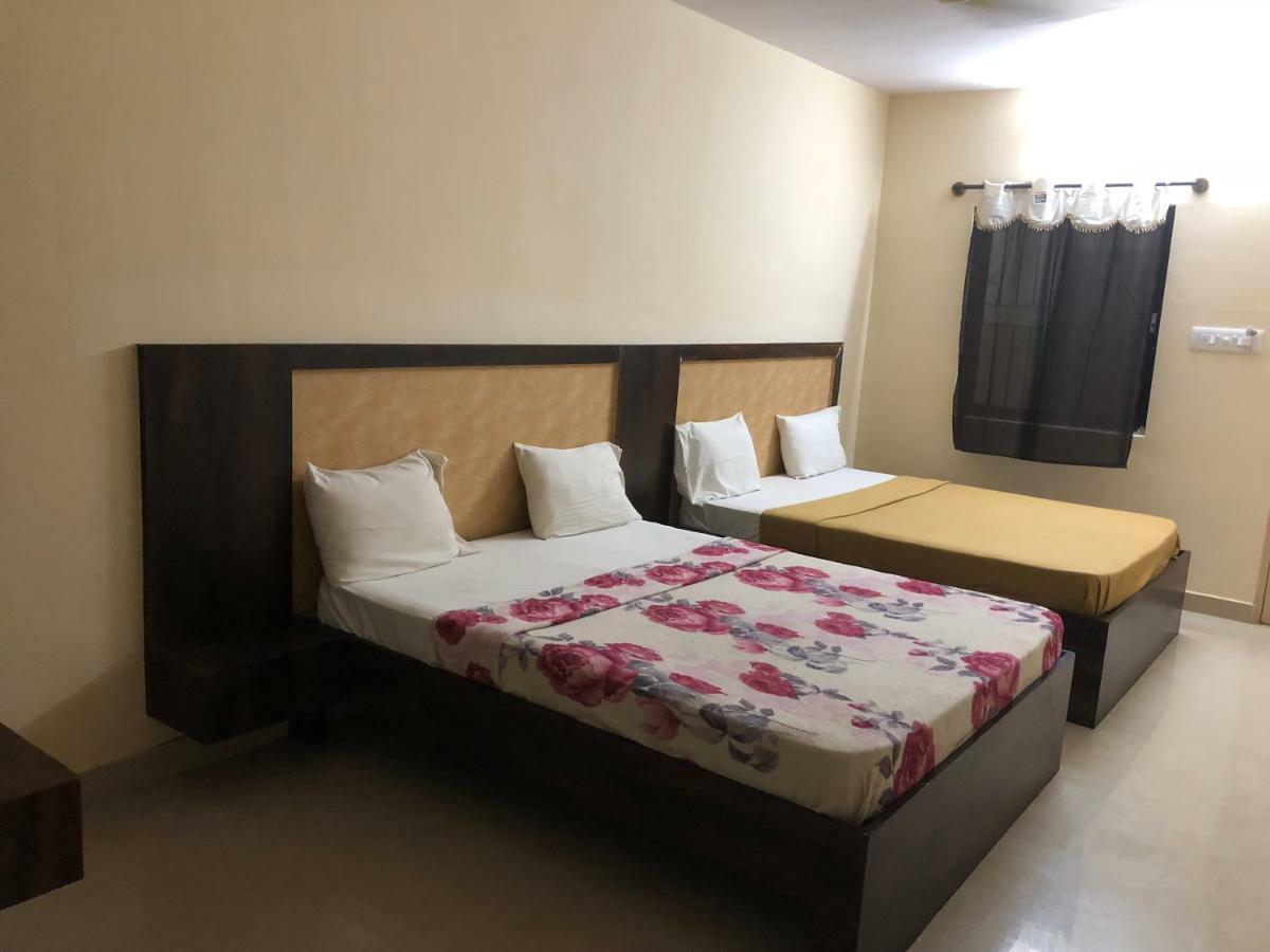 Hotel Veekay Bangalore