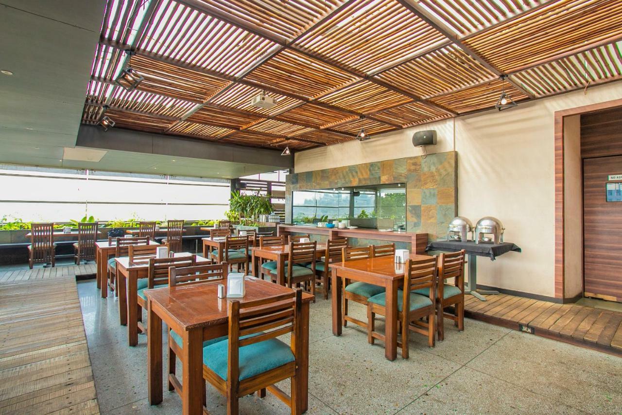 Capital O 2233 Kandi Tree Hotel 3*