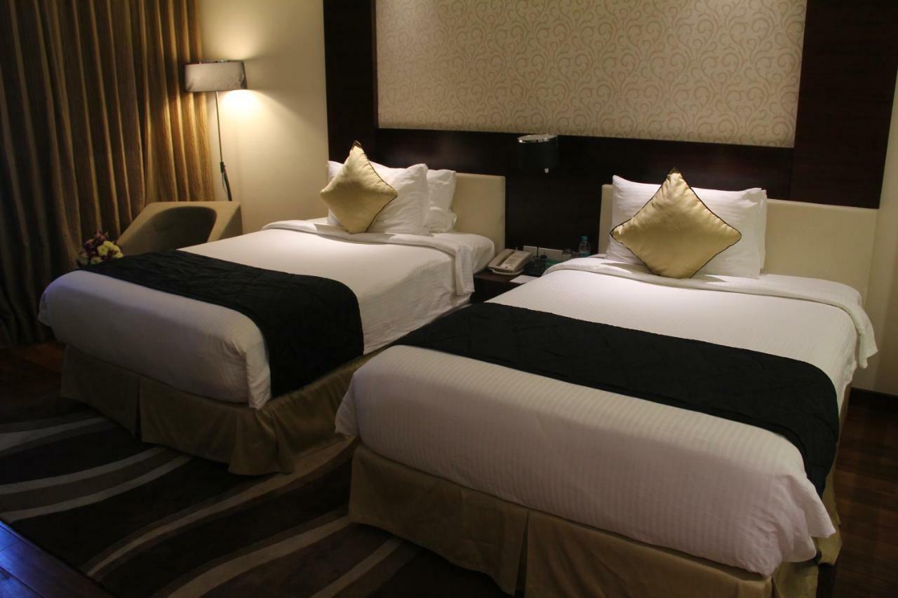 Howard Johnson By Wyndham, Hebbal, 4*