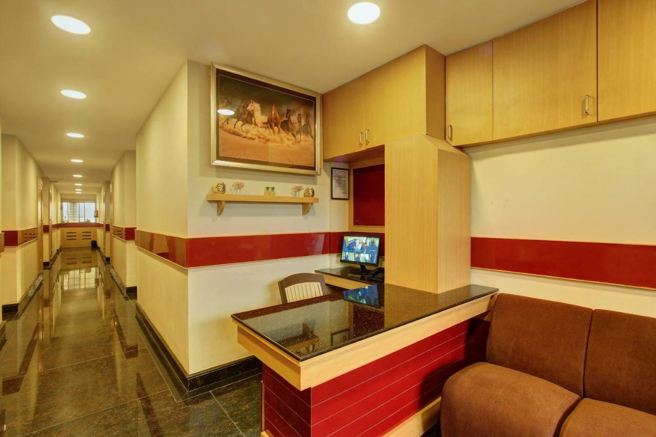 Oyo 13567 1bhk And 3* Bangalore