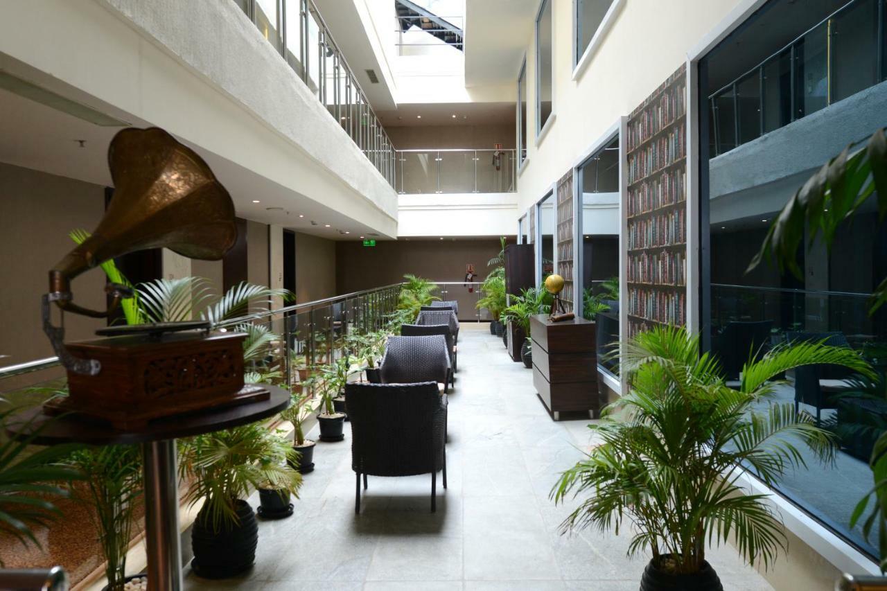 Hotel Howard Johnson By Wyndham, Hebbal,