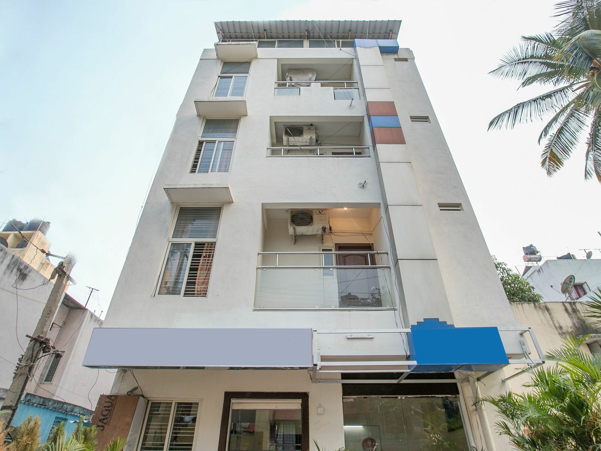 Oyo 13170 Victory 3* Bangalore