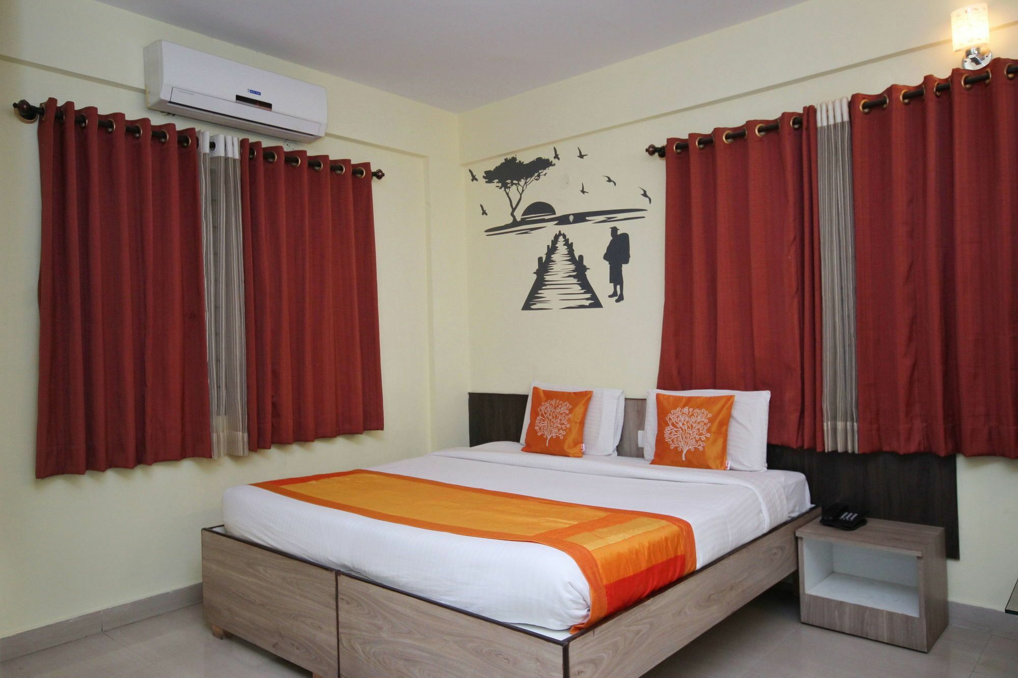 Oyo 3099 Cherry Comforts Hotel Bangalore