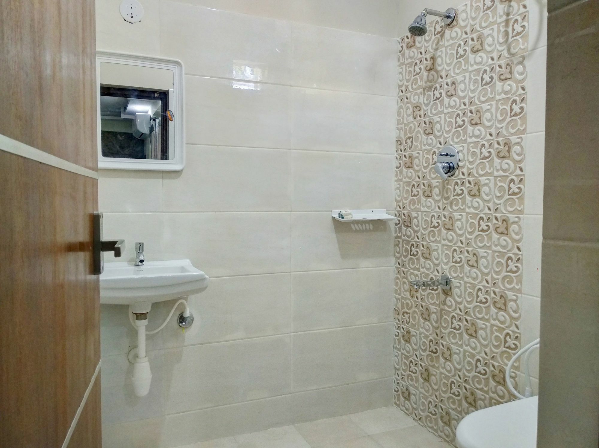 Hotel Oyo 10521 Gck Bangalore