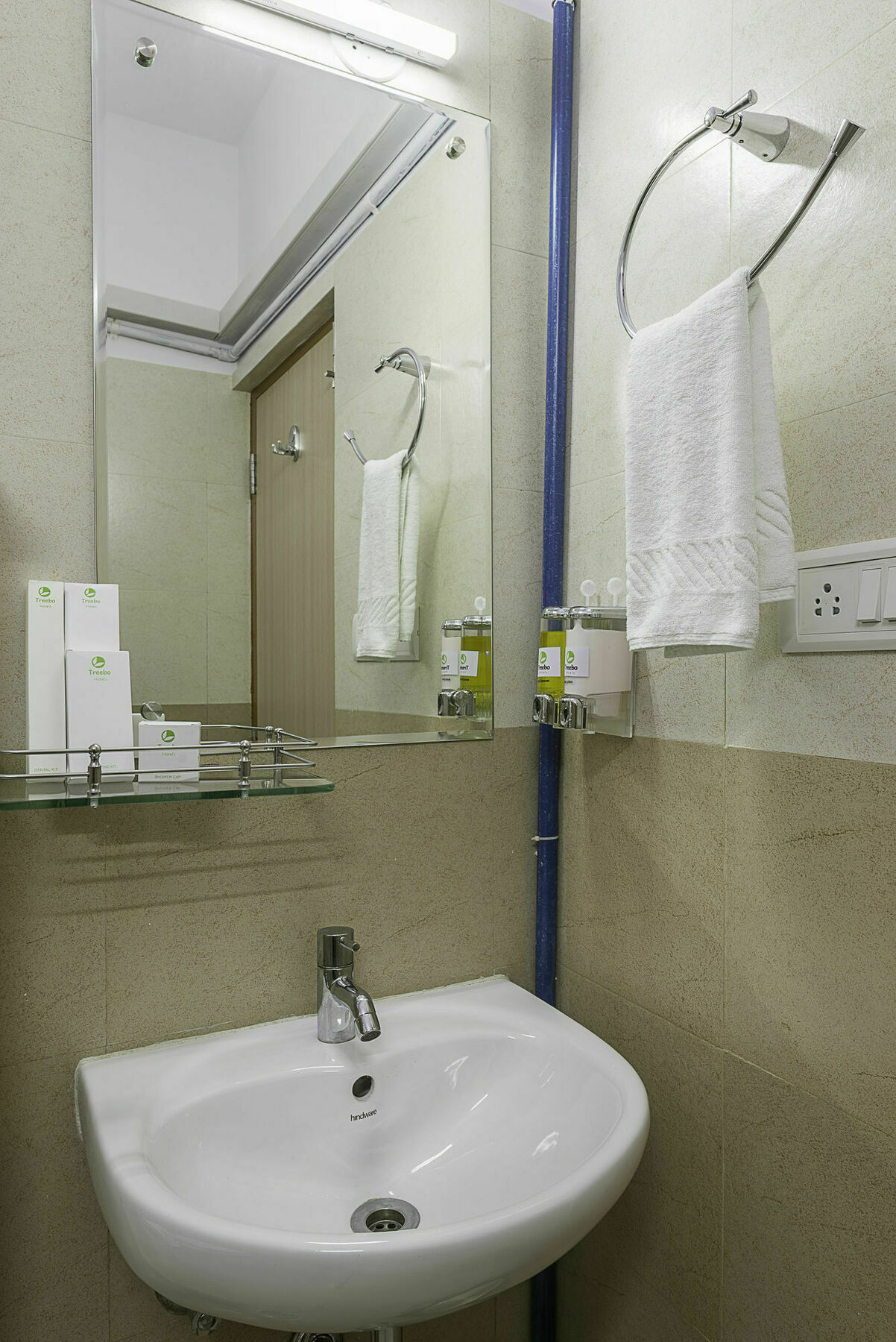 Treebo Akshaya Mayflower Vijaya Bank Layout Hotel Bangalore