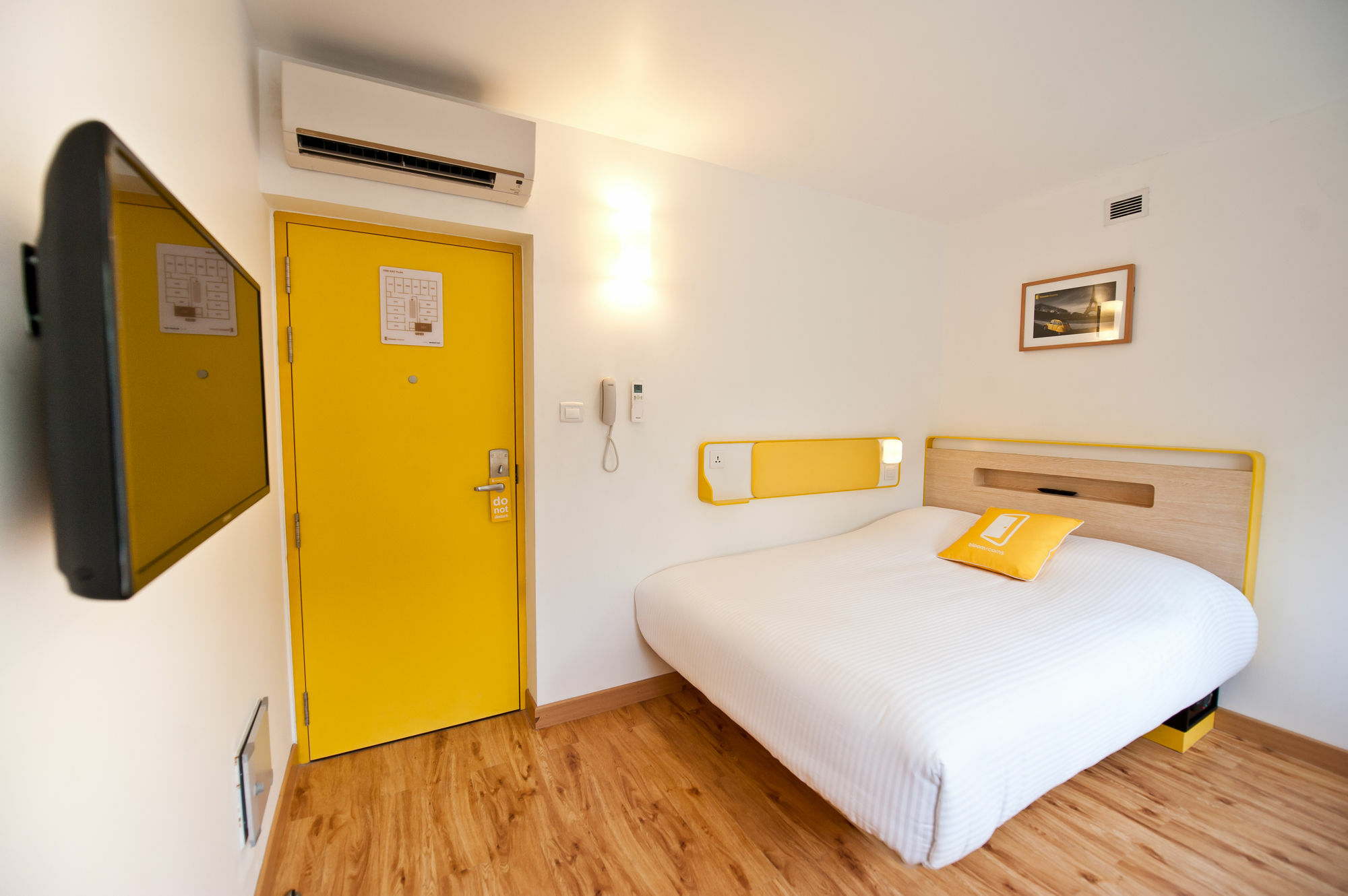 Hotel Bloomrooms @ Indiranagar Bangalore
