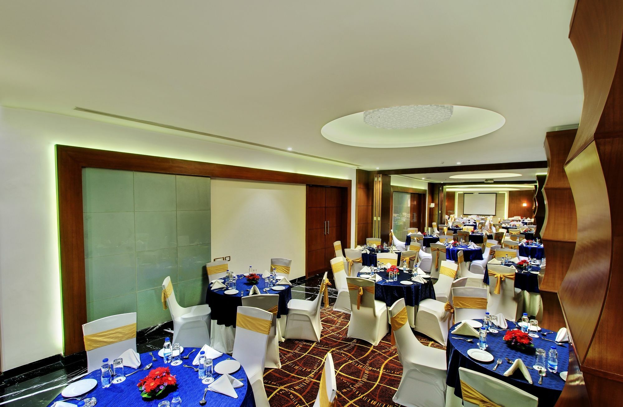 Hotel Comfort Insys 4*