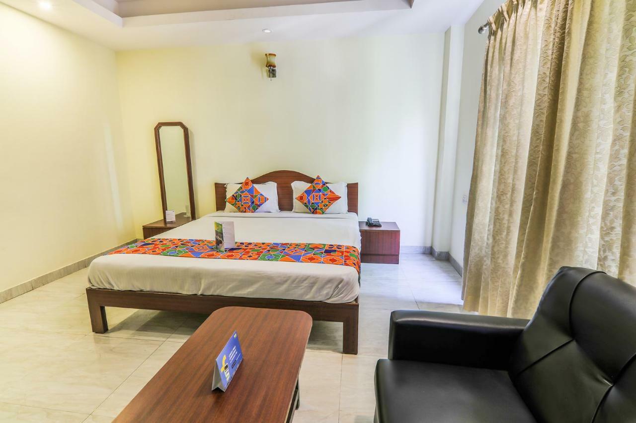 Hotel Oyo 10335 Platinum Bangalore