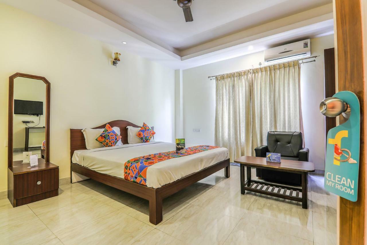 Hotel Oyo 10335 Platinum 3*