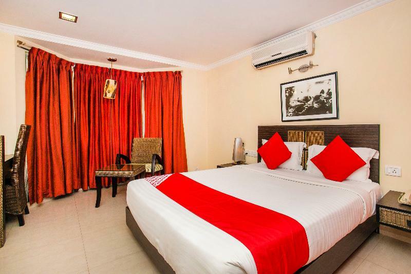 Hotel Shilton Royale Bangalore