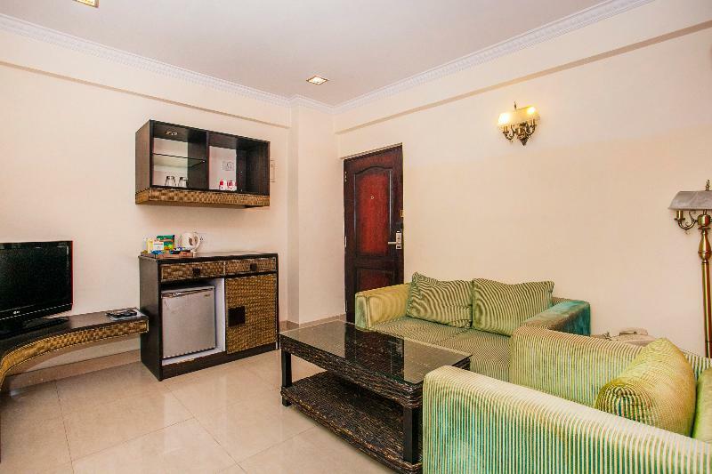 Shilton Royale Hotel